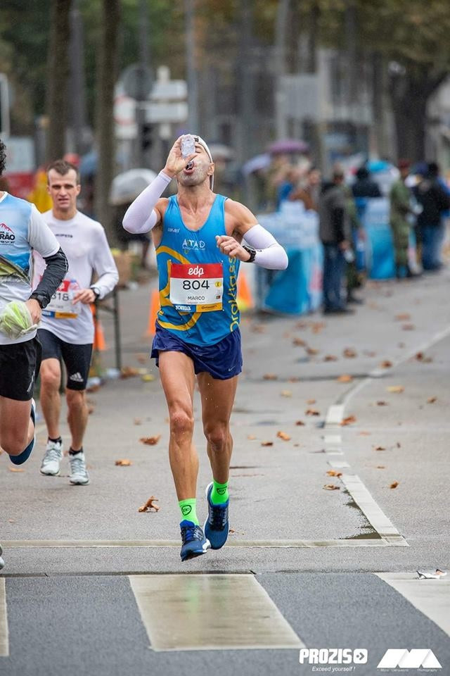 INC PRO Compression Arm Sleeves - White / Black